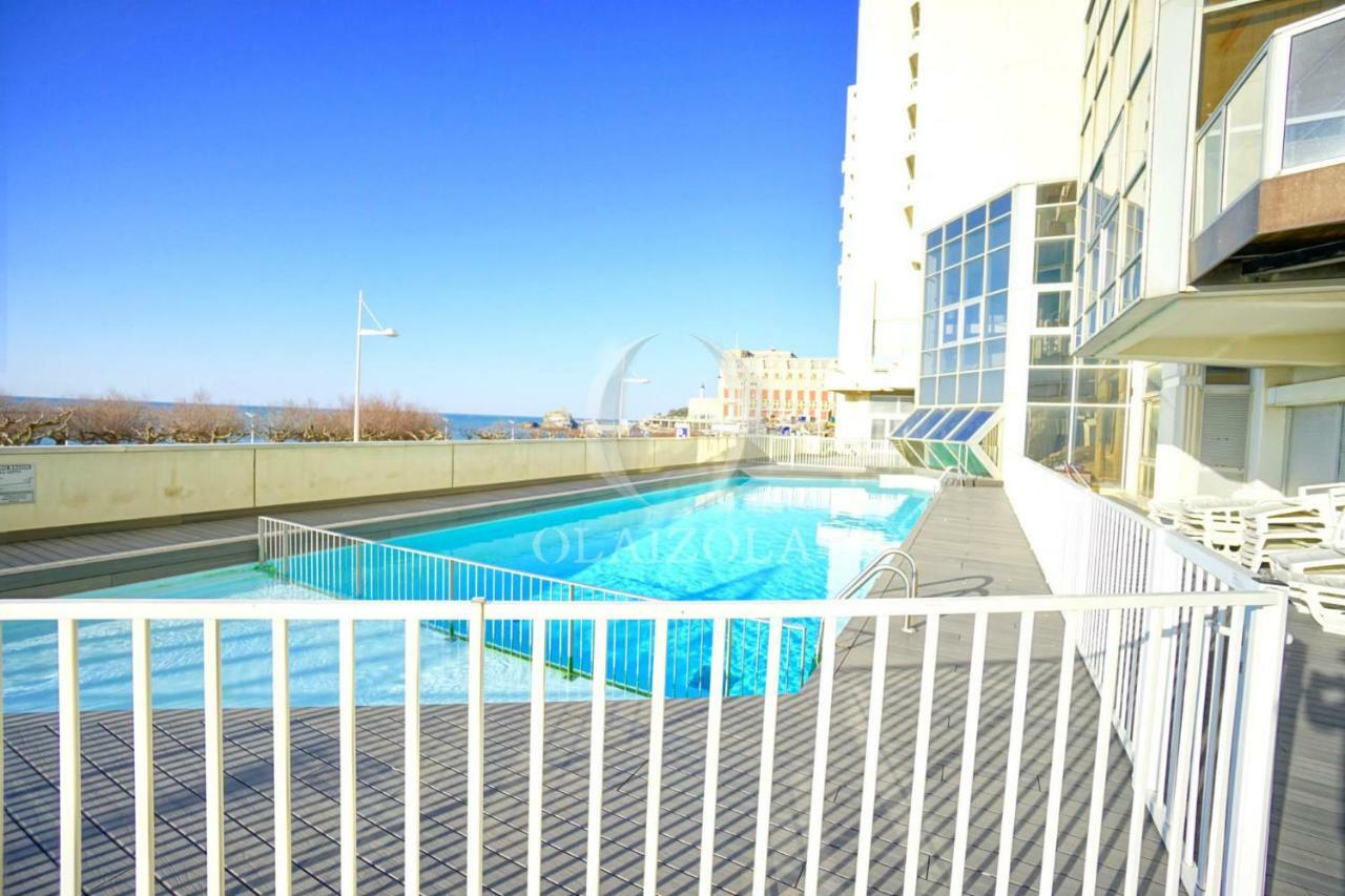 Appartement Bord De Mer 비아히쯔 외부 사진